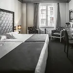 Отель Lopez De Haro Бильбао
