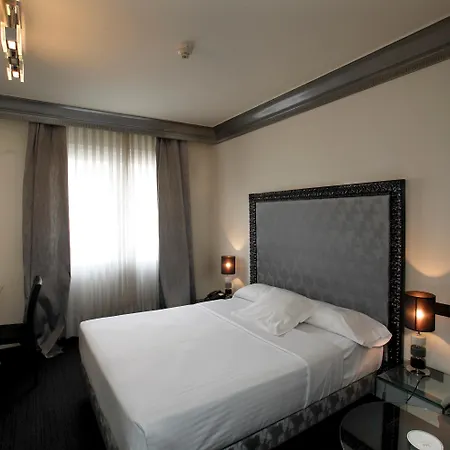 Lopez De Haro 5* Bilbau