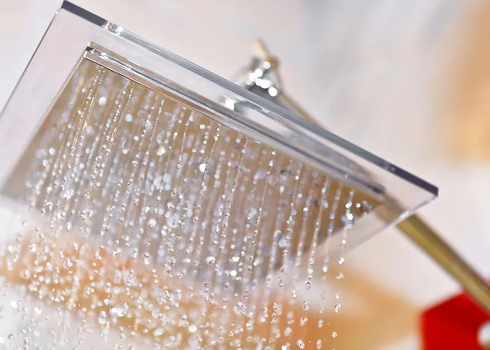 Lopez De Haro Hotel 5*