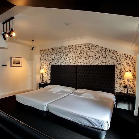 Lopez De Haro Hotel 5*
